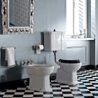 Boden-WC mit Keramikkassette und Made in Italy Black Seat - Marwa Viadurini